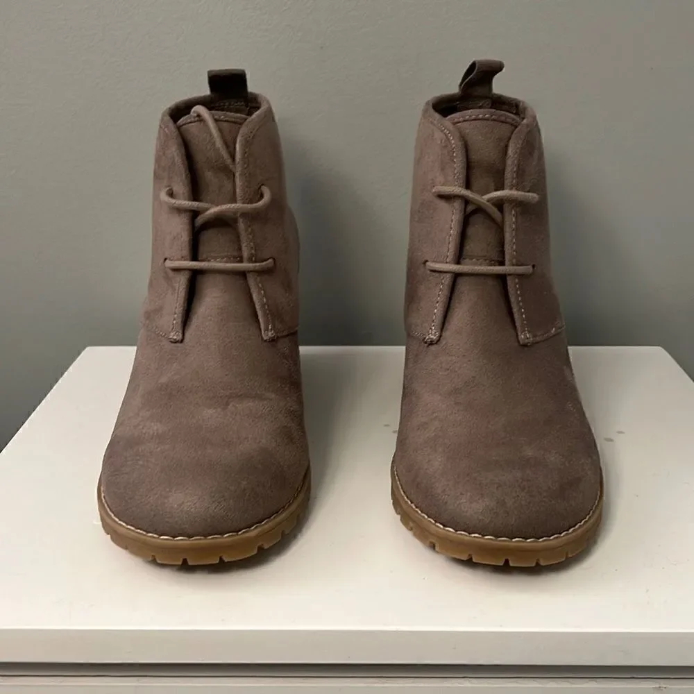 Bass Women's Taupe Vegan Suede Lace-Up Wedge Ankle Booties